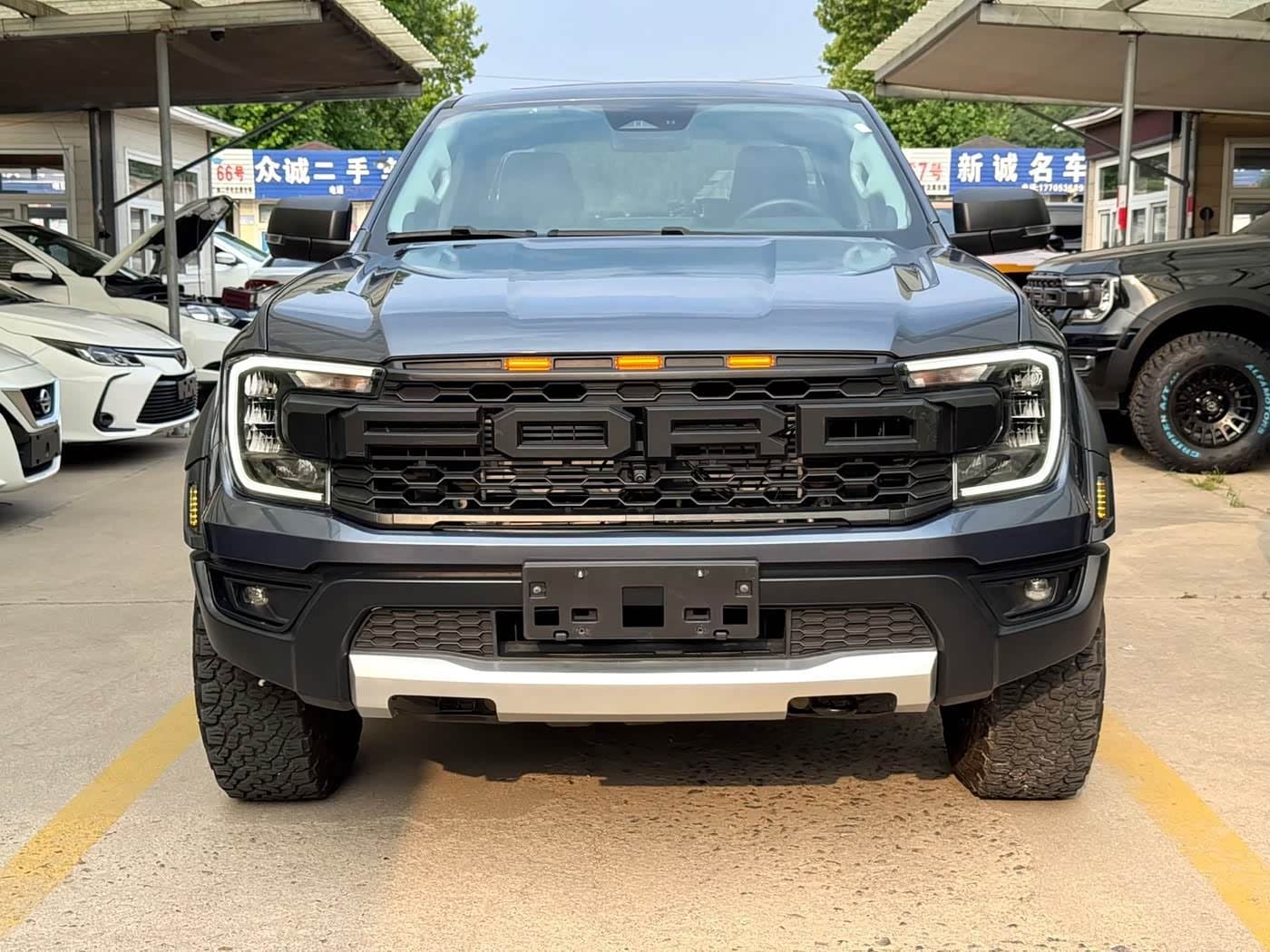 2023 Ford Ranger 银灰色, 26,900 km, China export – photo 2