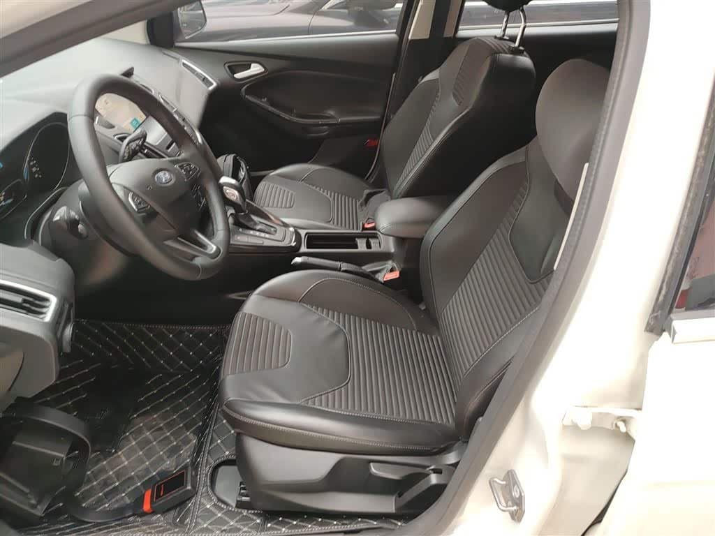 2015 Ford Focus White, 65,200 km, China export – photo 7