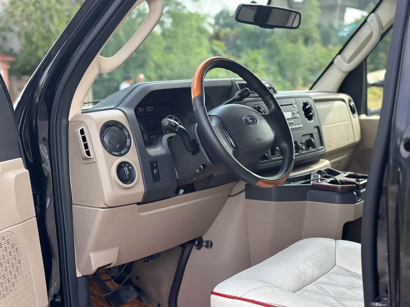 2012 Ford E350 Black, 100,000 km, China export – photo 6