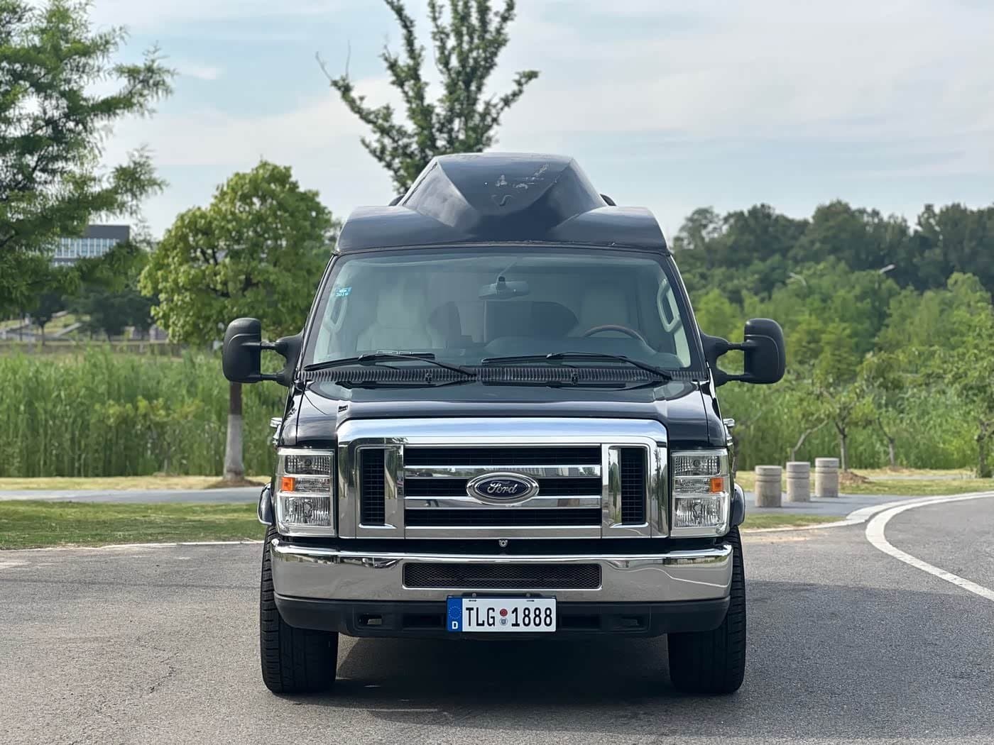 2012 Ford E350 Black, 100,000 km, China export – photo 2