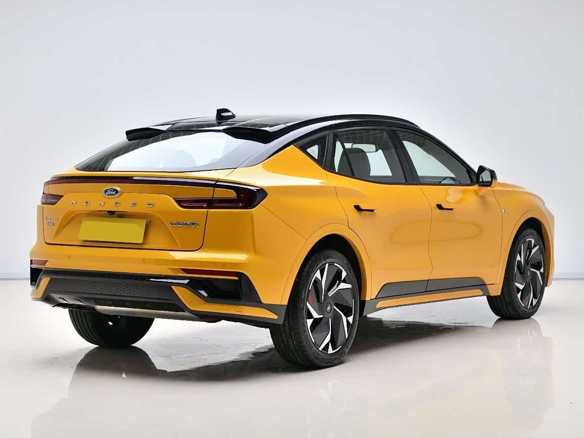 2024 Ford Mondeo Yellow, 21,100 km, China export – photo 4