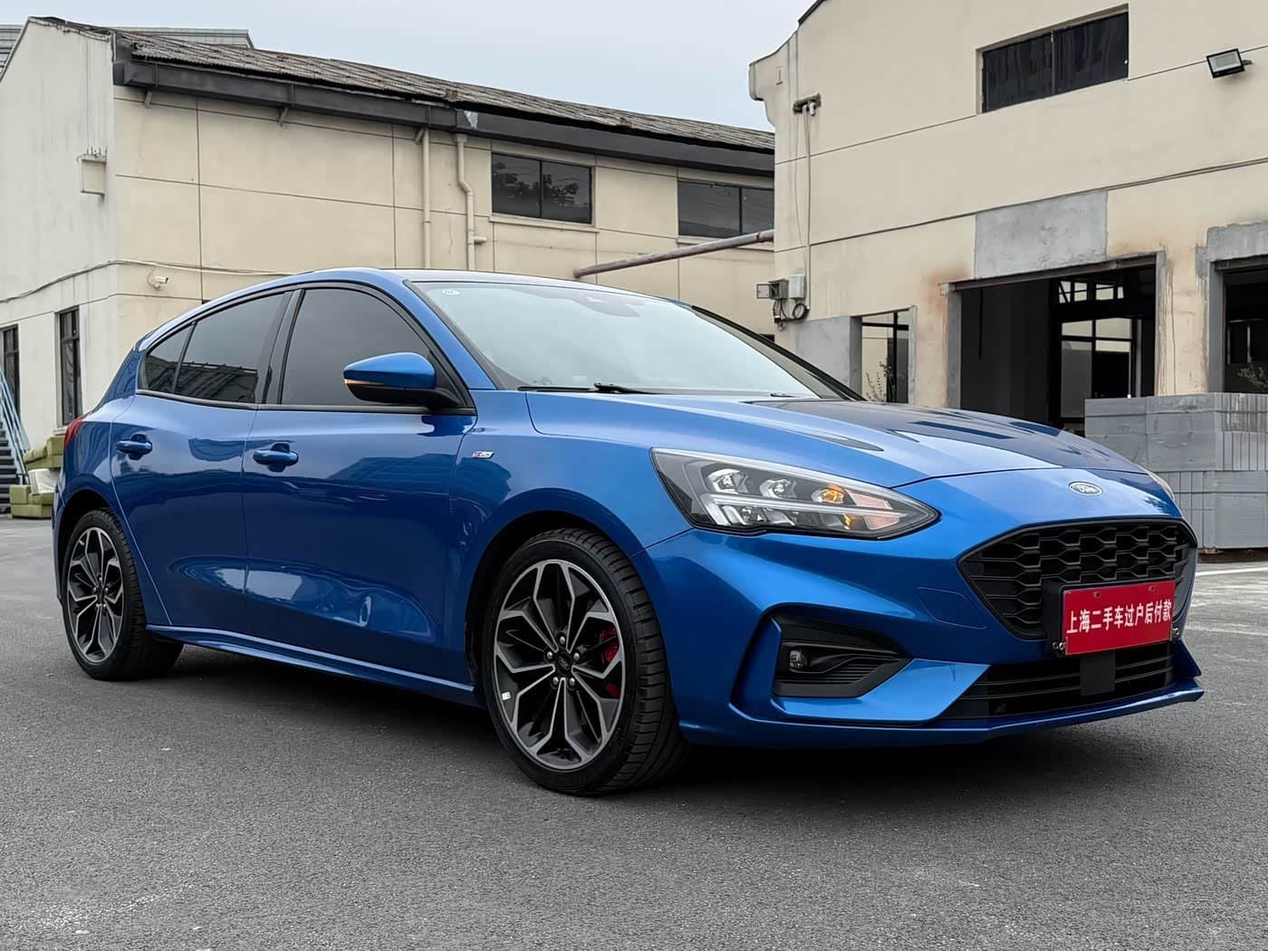 2019 Ford Focus Blue, 69,000 km, China export – photo 2