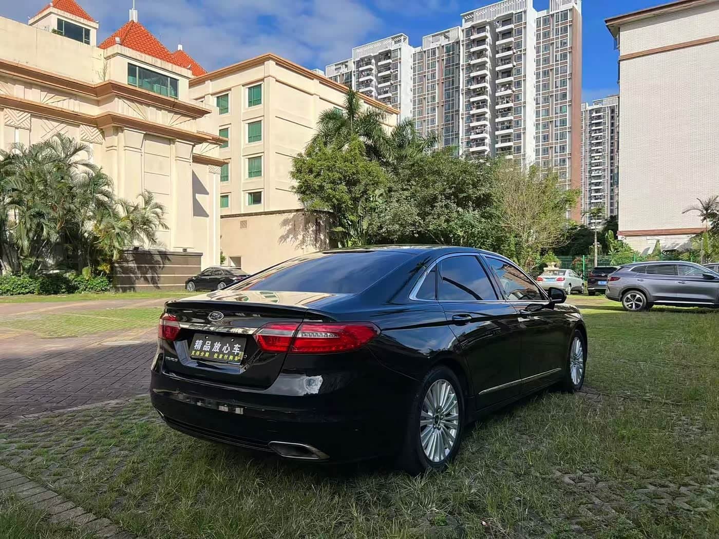 2017 Ford Taurus Black, 103,000 km, China export – photo 6