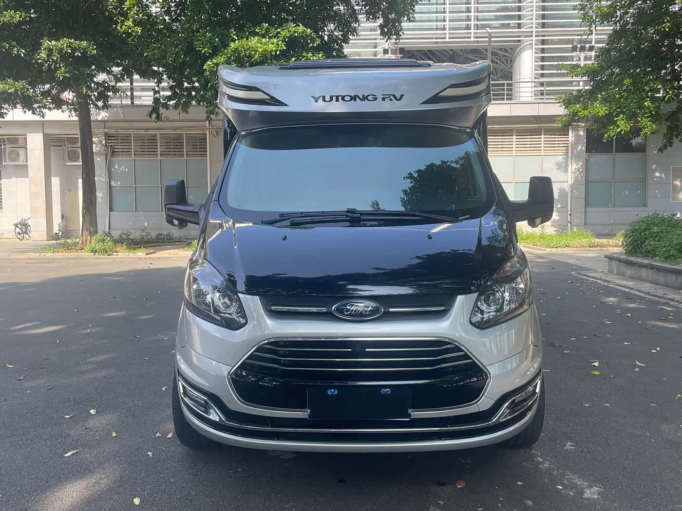 -- Ford Transit 银灰色, 50,000 km, China export – photo 2