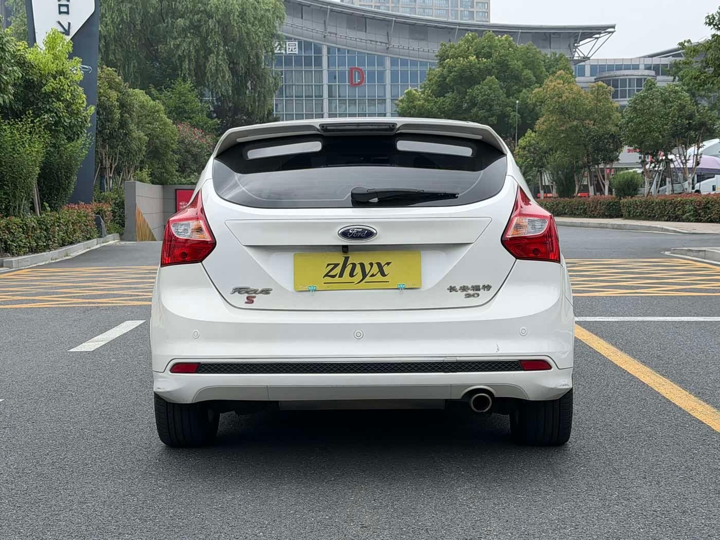 2012 Ford Focus White, 102,000 km, China export – photo 6