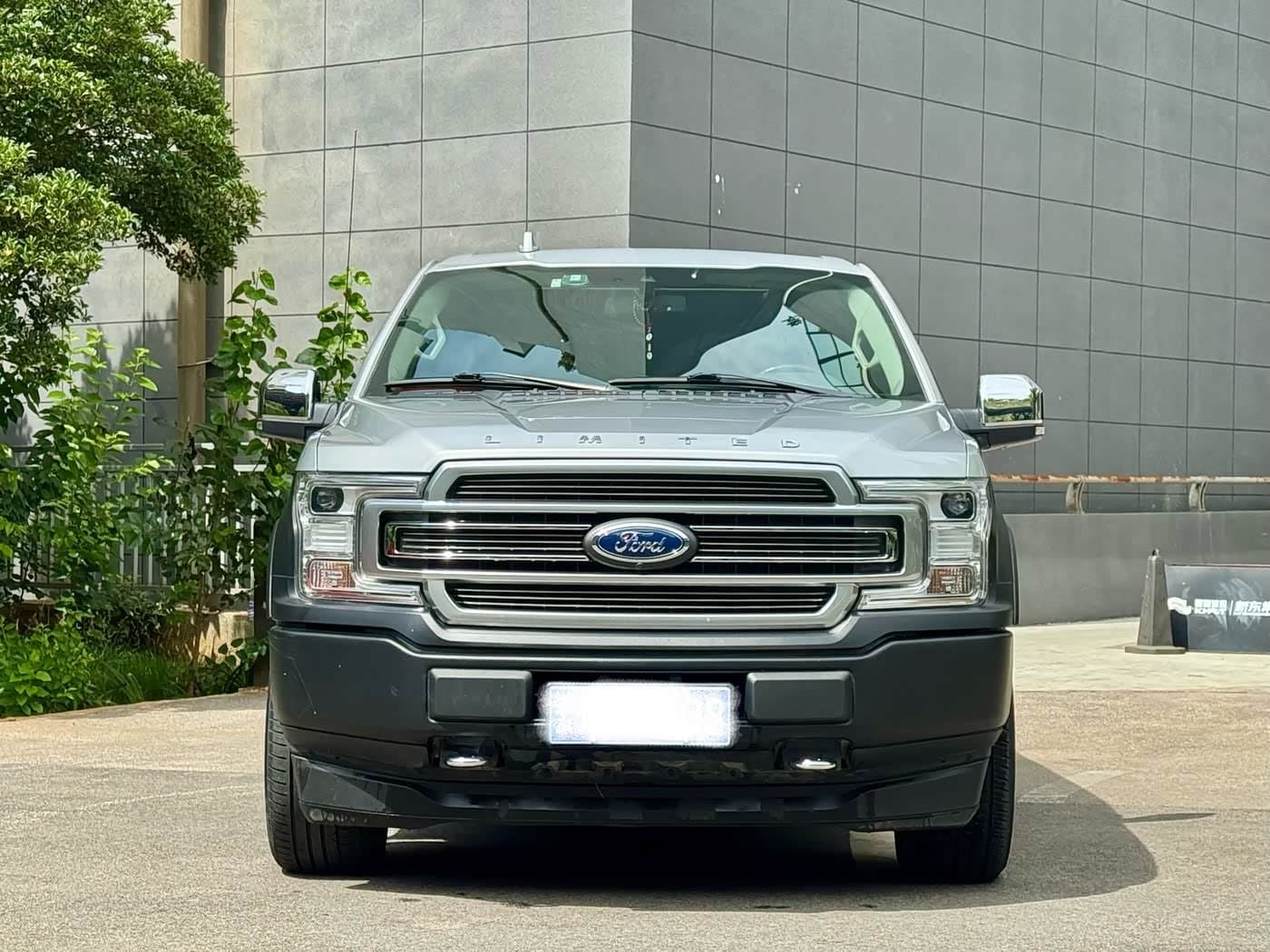 2019 Ford F-150 Raptor 银灰色, 79,000 km, China export – photo 2