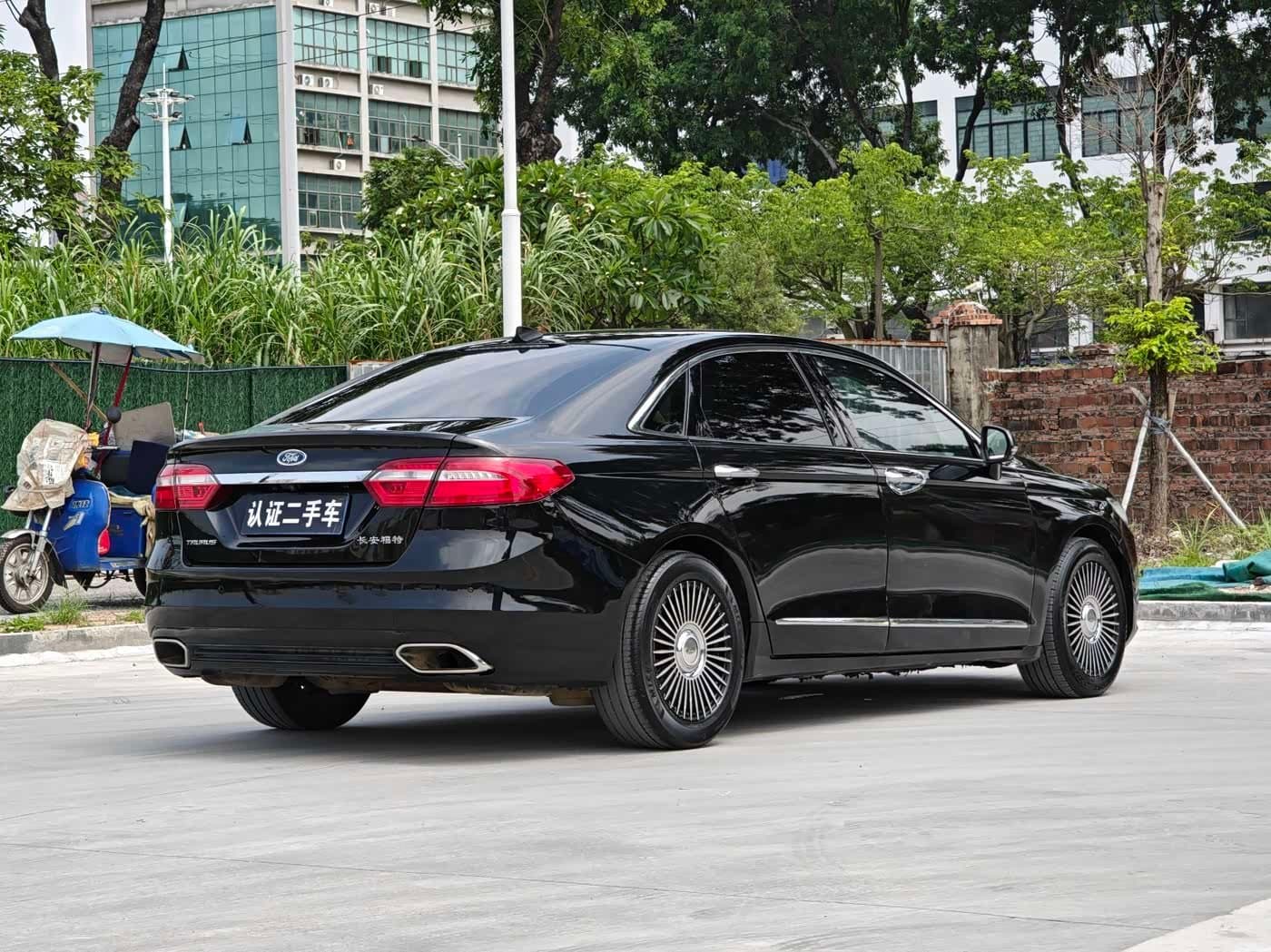 2016 Ford Taurus Black, 150,000 km, China export – photo 7