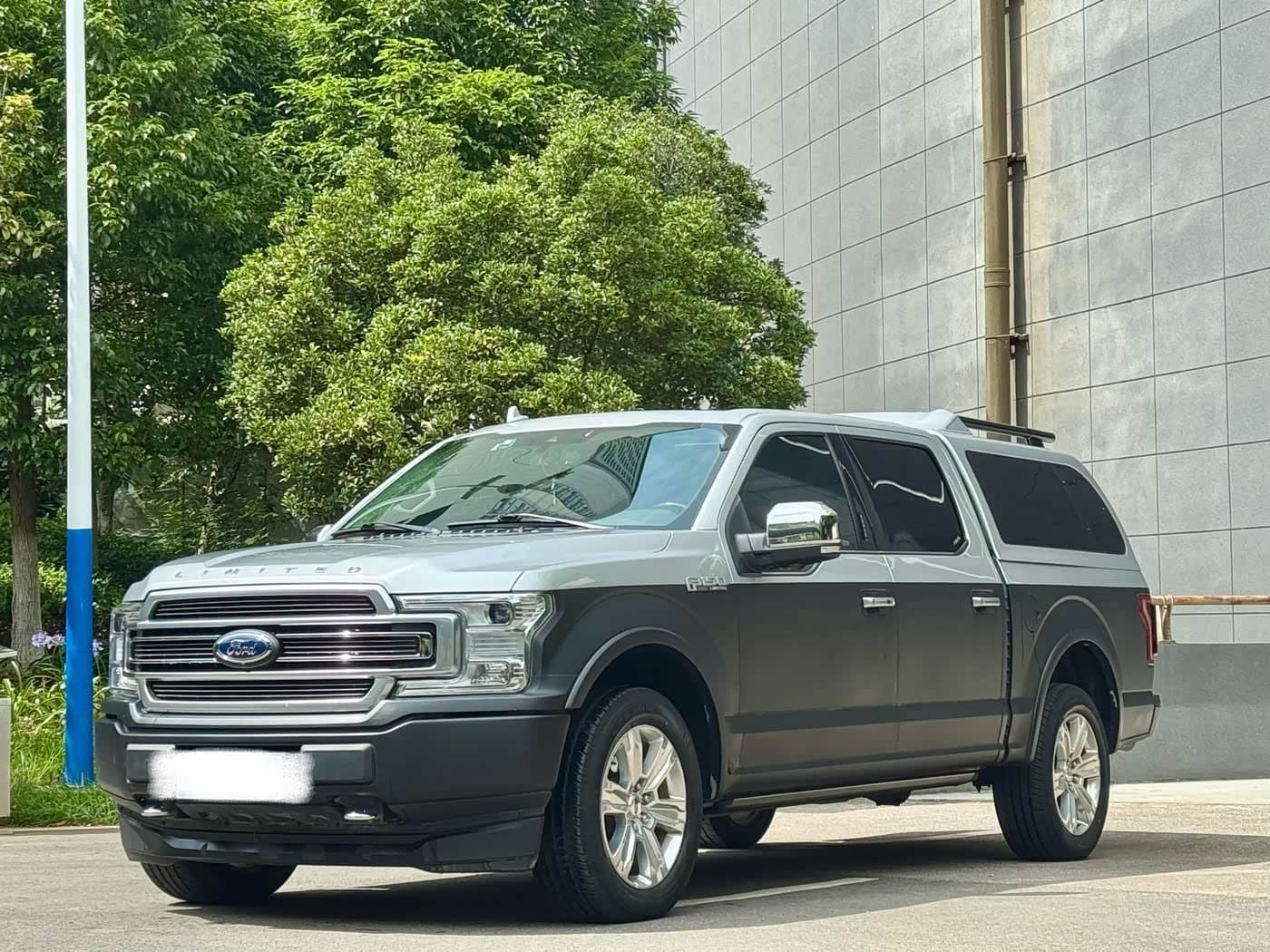 2019 Ford F-150 Raptor 银灰色, 79,000 km, China export – photo 1