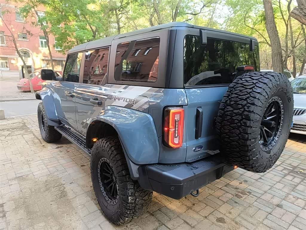 2024 Ford Bronco Blue, 12,400 km, China export – photo 5