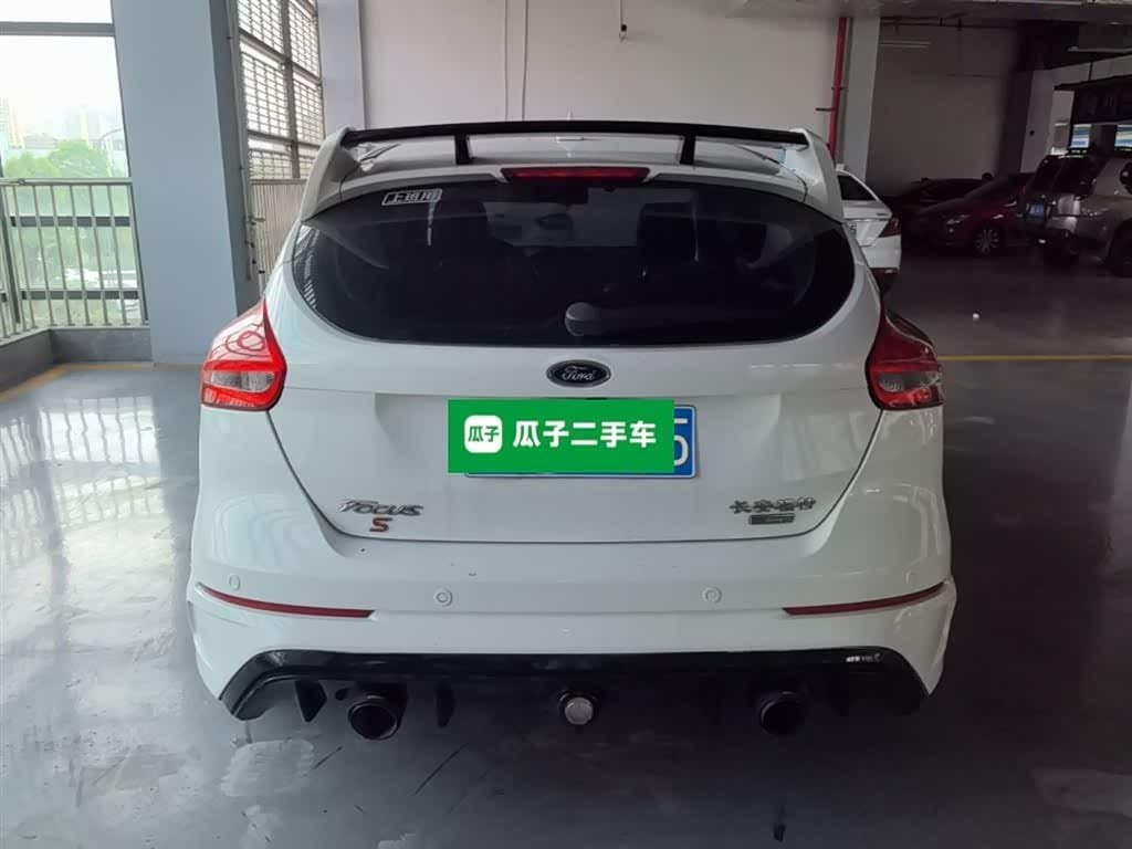 2015 Ford Focus White, 130,200 km, China export – photo 6