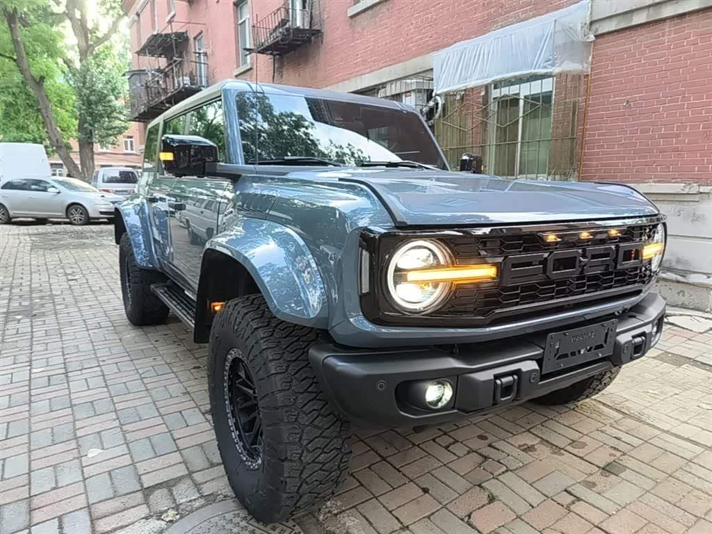 2024 Ford Bronco Blue, 12,400 km, China export – photo 4