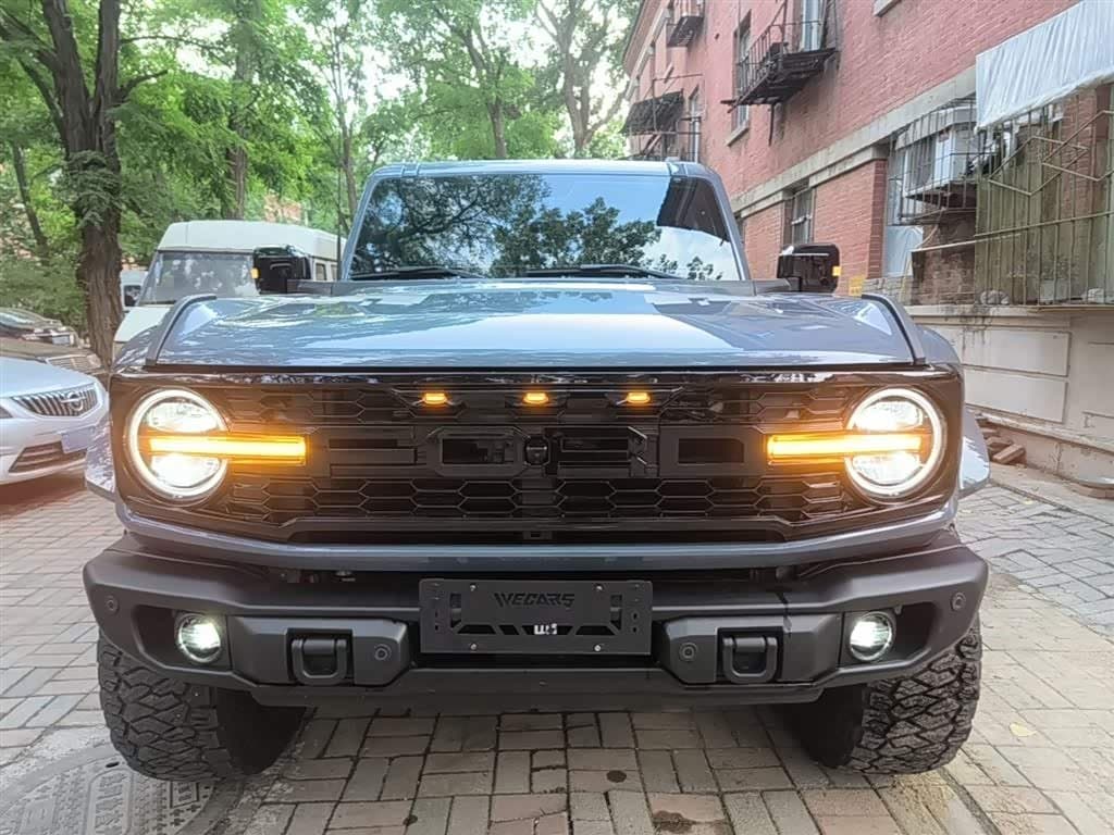 2024 Ford Bronco Blue, 12,400 km, China export – photo 3