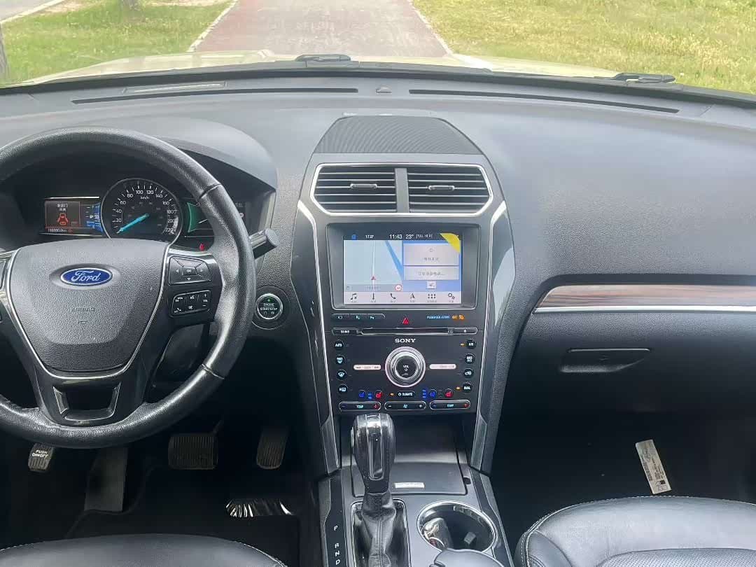 2016 Ford Explorer Champagne, 150,000 km, China export – photo 5