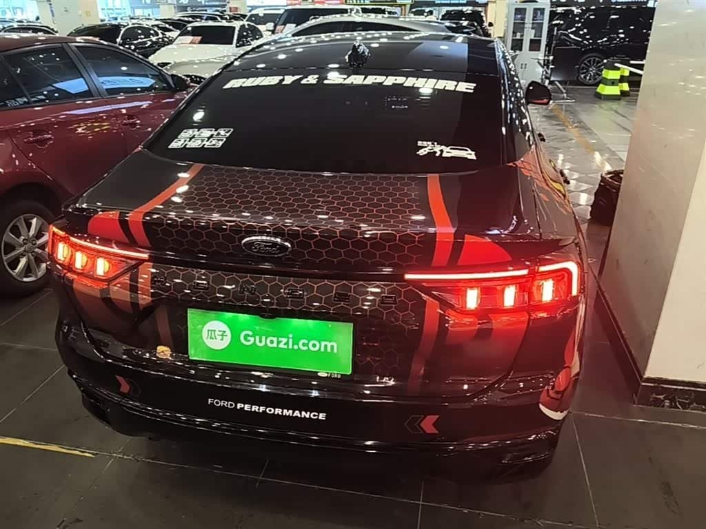 2022 Ford Mondeo Red, 31,400 km, China export – photo 5