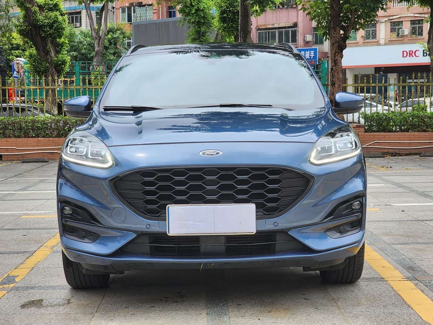 2019 Ford Escape Blue, 70,000 km, China export – photo 2