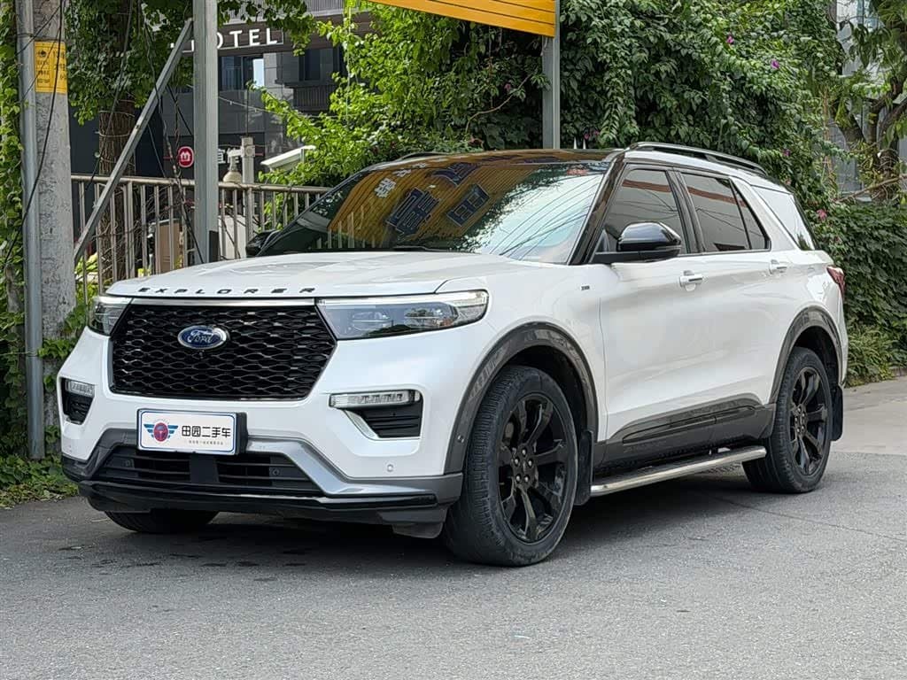 2020 Ford Explorer White, 80,000 km, China export – photo 1
