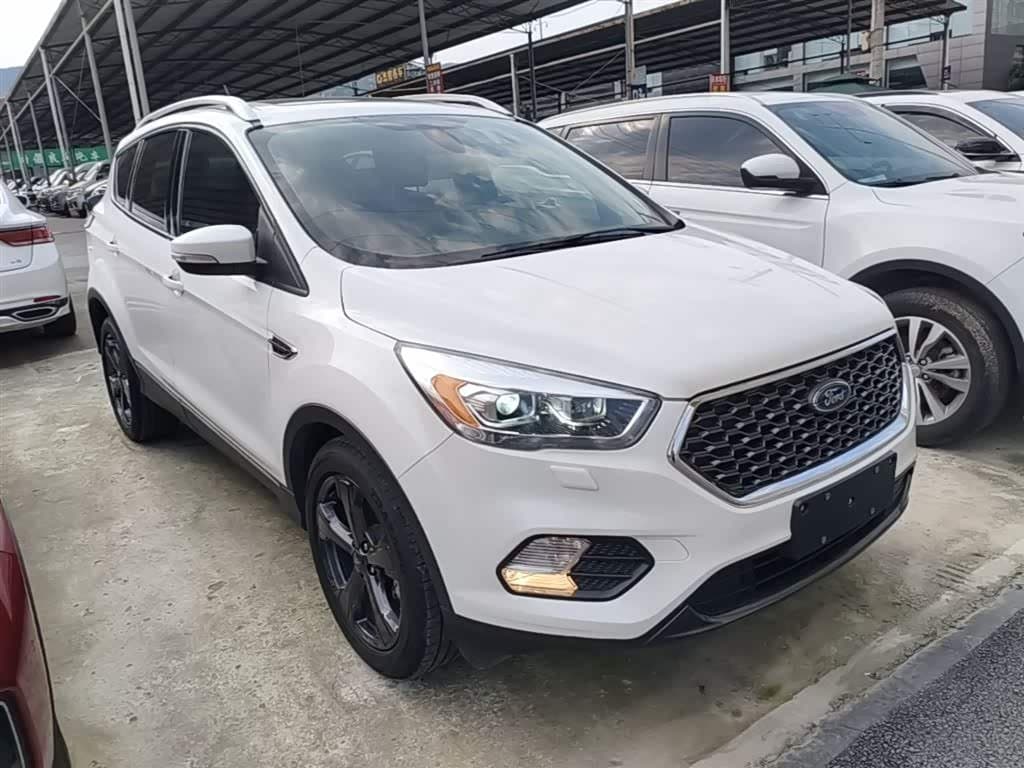 2018 Ford Kuga White, 63,600 km, China export – photo 4