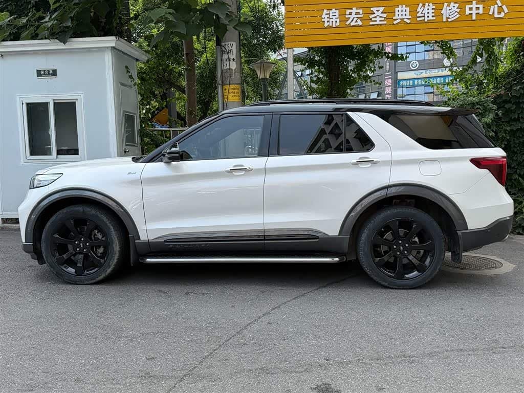 2020 Ford Explorer White, 80,000 km, China export – photo 3