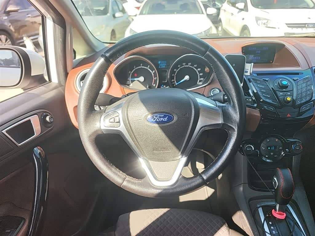 2014 Ford Fiesta White, 139,200 km, China export – photo 3