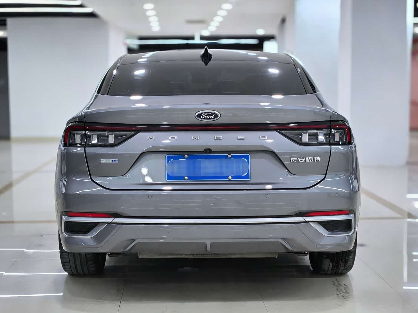 2022 Ford Mondeo 银灰色, 57,000 km, China export – photo 3