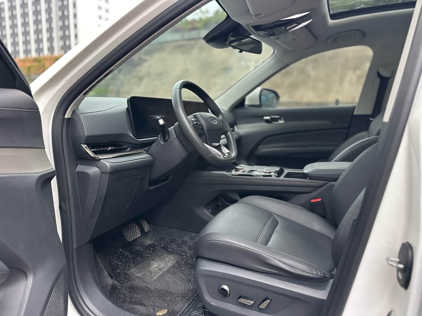 2022 Ford Lingrui White, 50,000 km, China export – photo 4