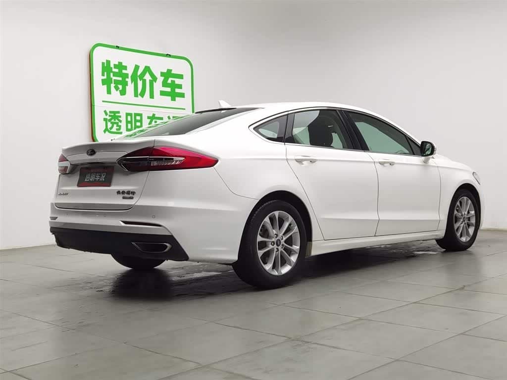 2018 Ford Mondeo White, 99,000 km, China export – photo 2