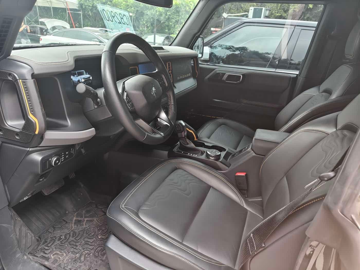 2024 Ford Bronco Black, 18,000 km, China export – photo 6