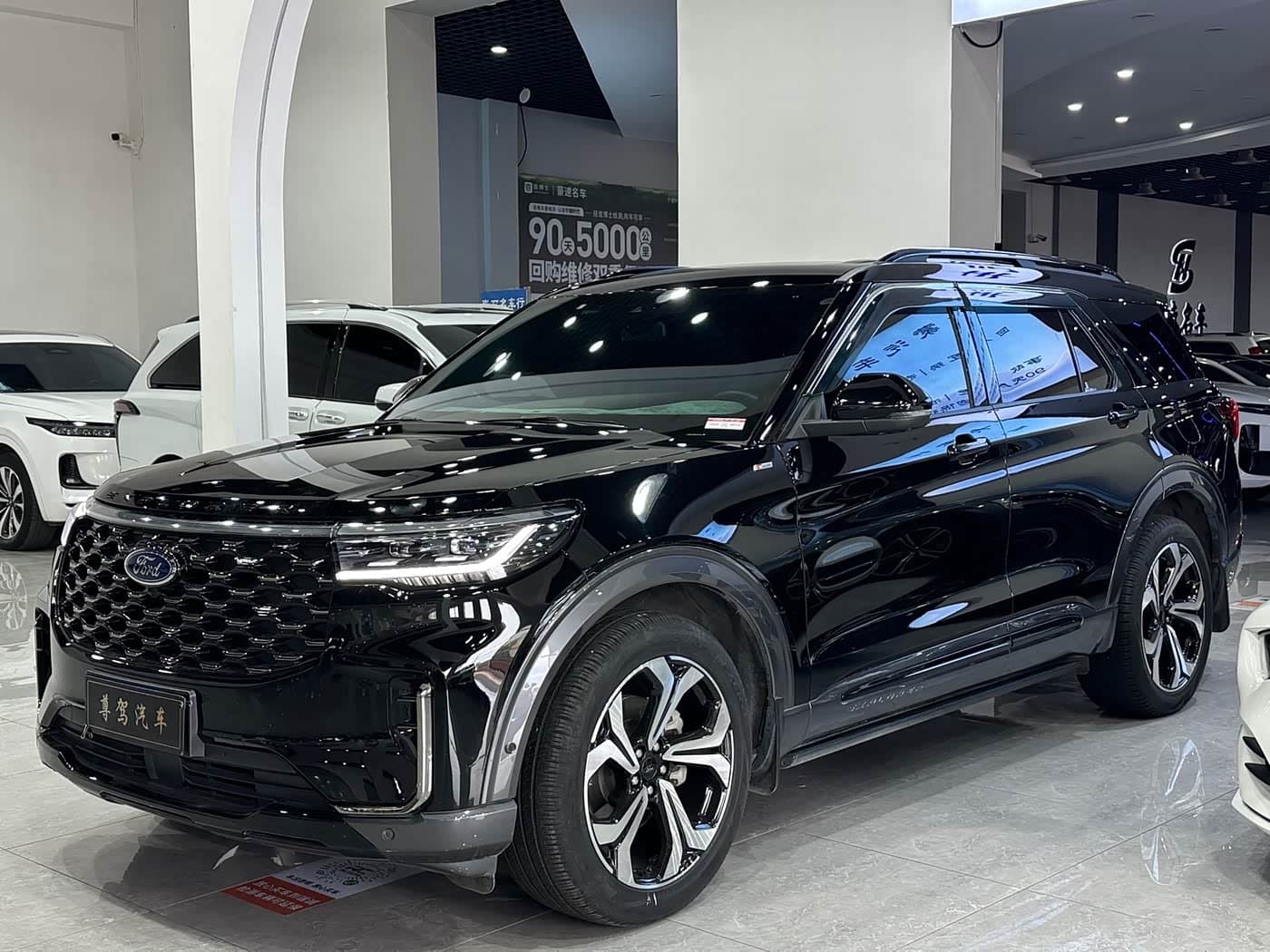 2022 Ford Explorer Black, 50,000 km, China export – photo 1
