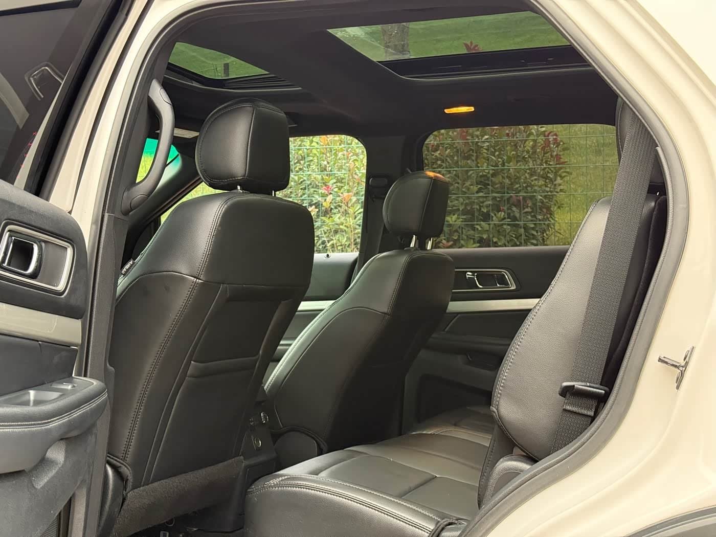 2015 Ford Explorer White, 100,000 km, China export – photo 6