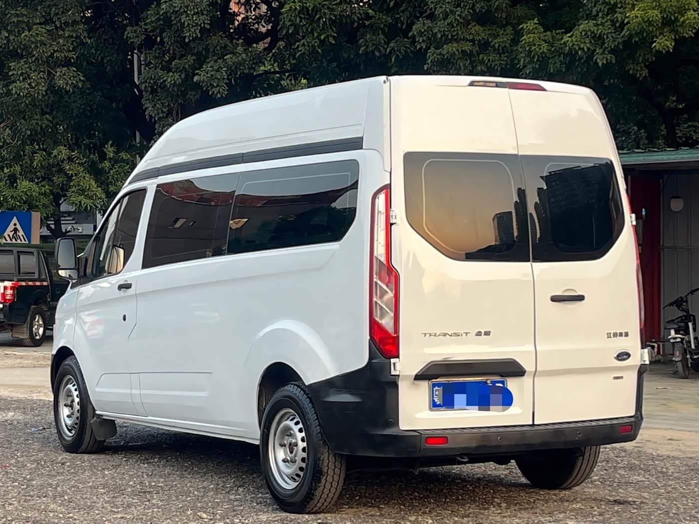 2016 Ford Transit White, 90,000 km, China export – photo 6