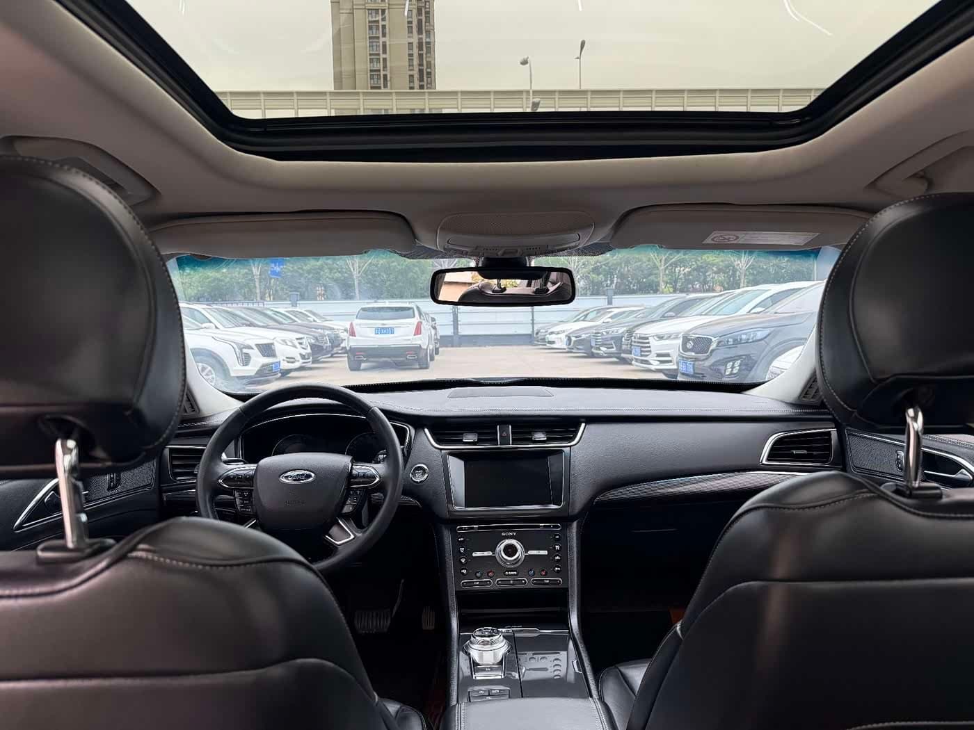 2018 Ford Taurus Black, 70,000 km, China export – photo 7