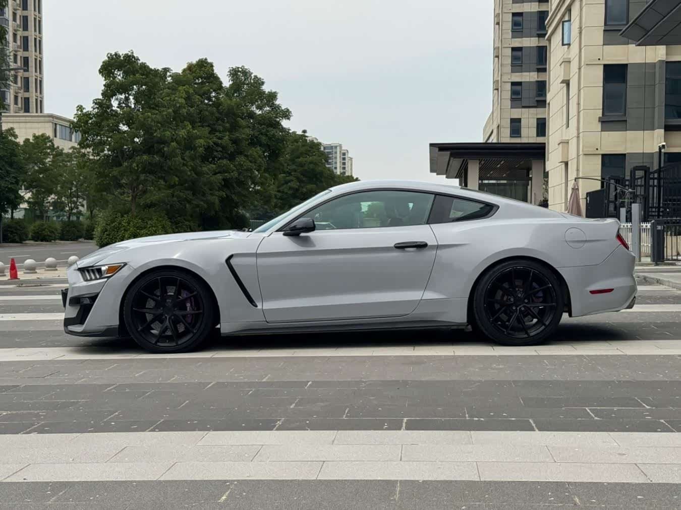 2016 Ford Mustang 银灰色, 80,000 km, China export – photo 6