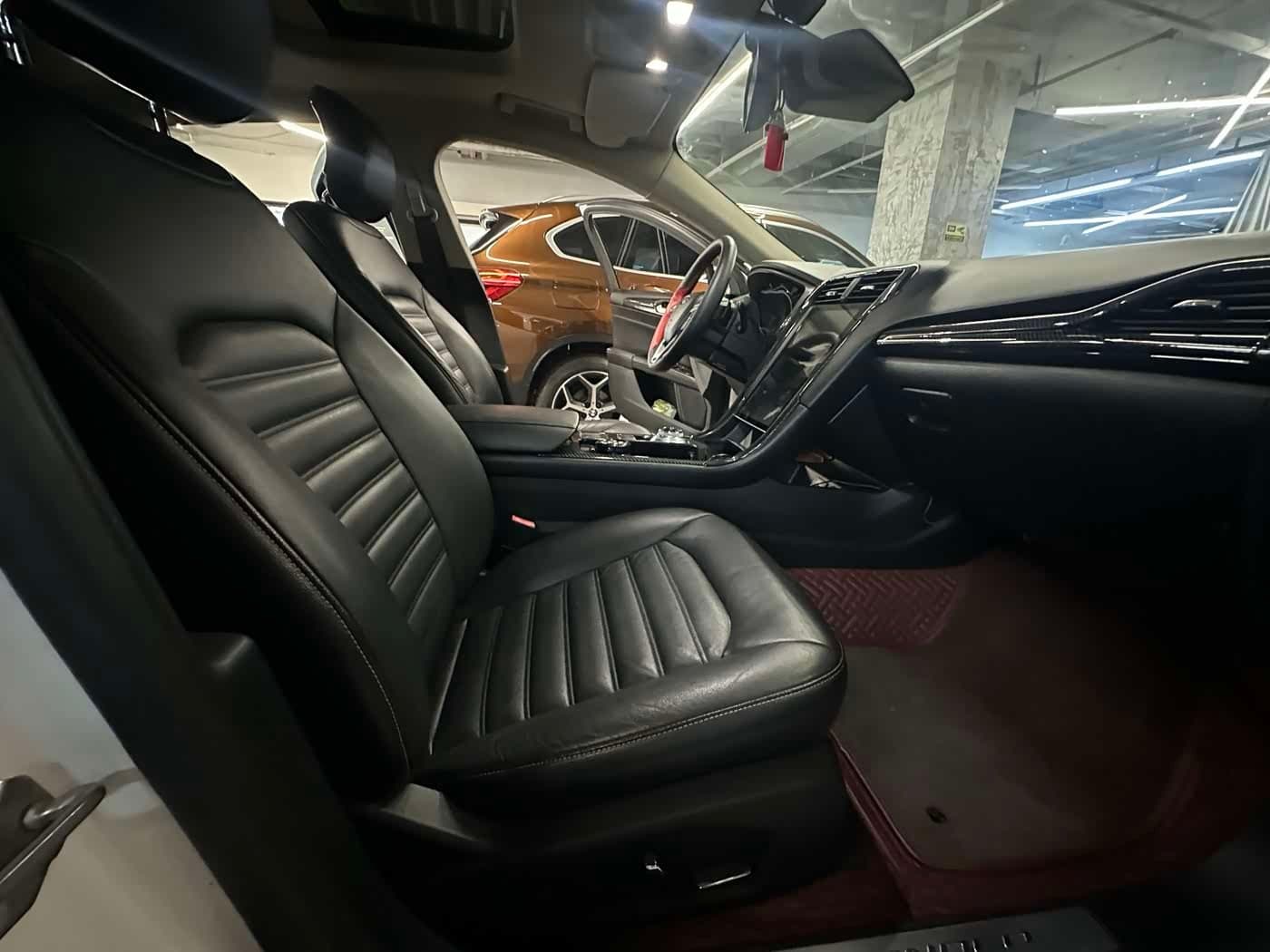 2016 Ford Mondeo White, 77,700 km, China export – photo 4
