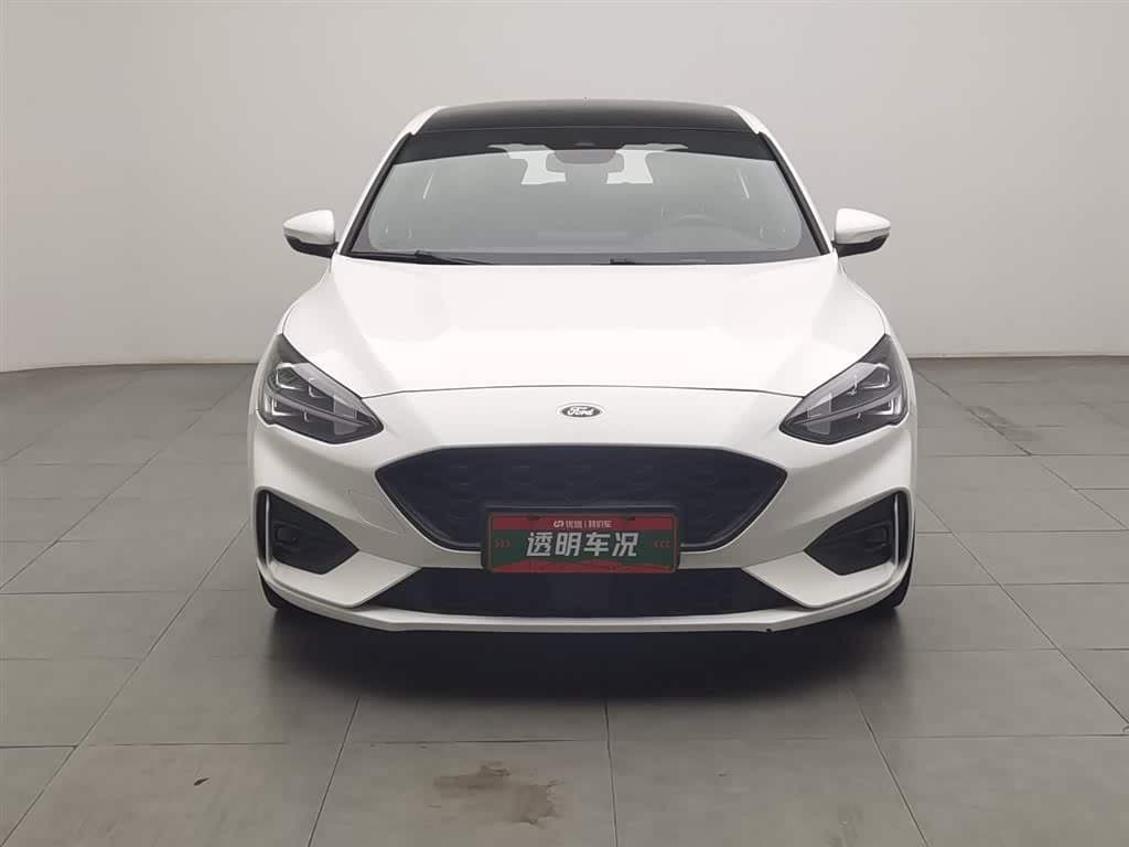 2020 Ford Focus White, 44,800 km, China export – photo 3