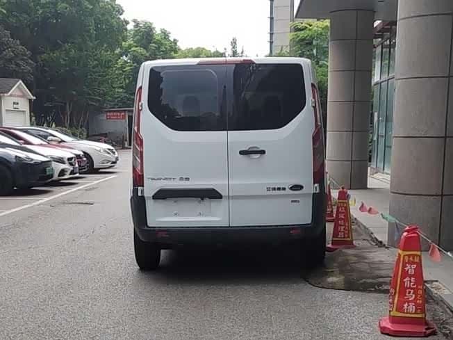 2016 Ford Transit White, 92,000 km, China export – photo 3