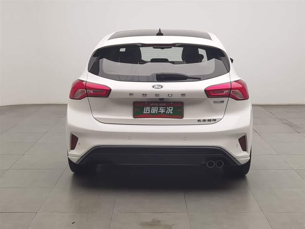 2020 Ford Focus White, 44,800 km, China export – photo 4