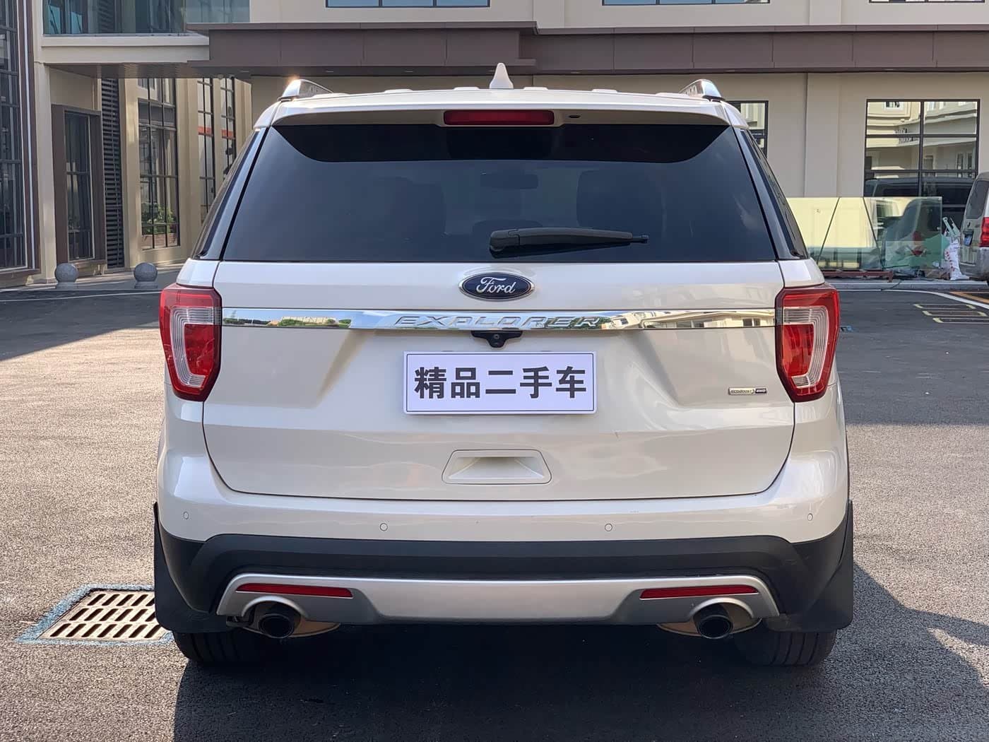 2015 Ford Explorer White, 127,000 km, China export – photo 5