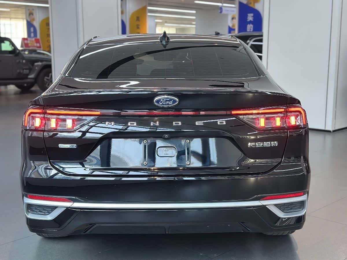 2022 Ford Mondeo Black, 53,000 km, China export – photo 3