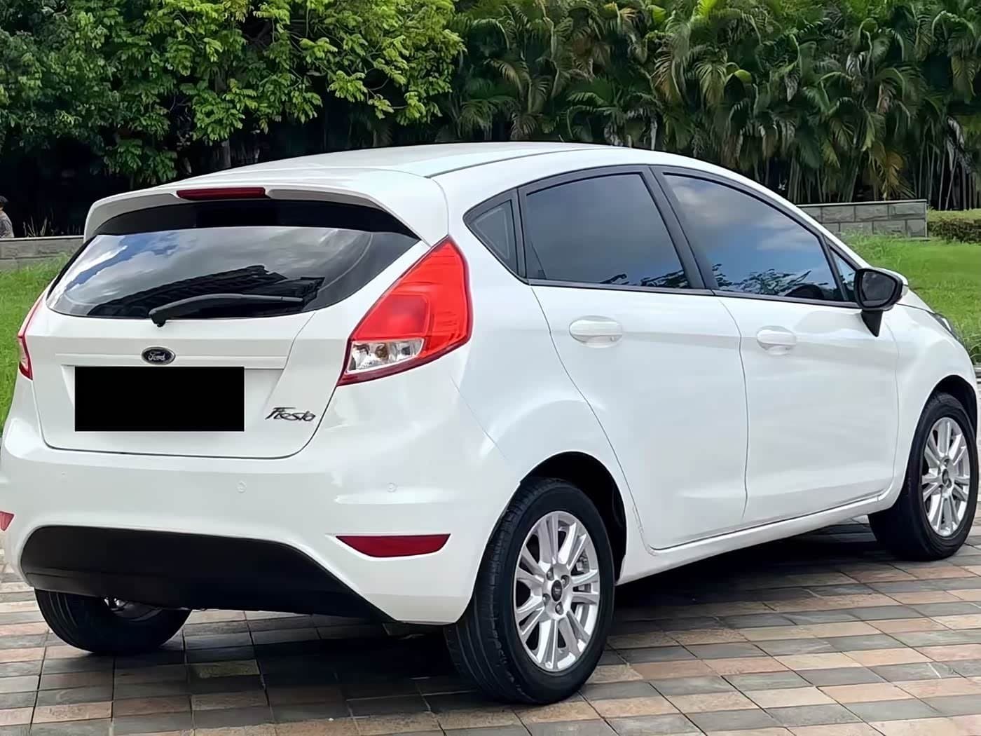 2013 Ford Fiesta White, 100,000 km, China export – photo 7