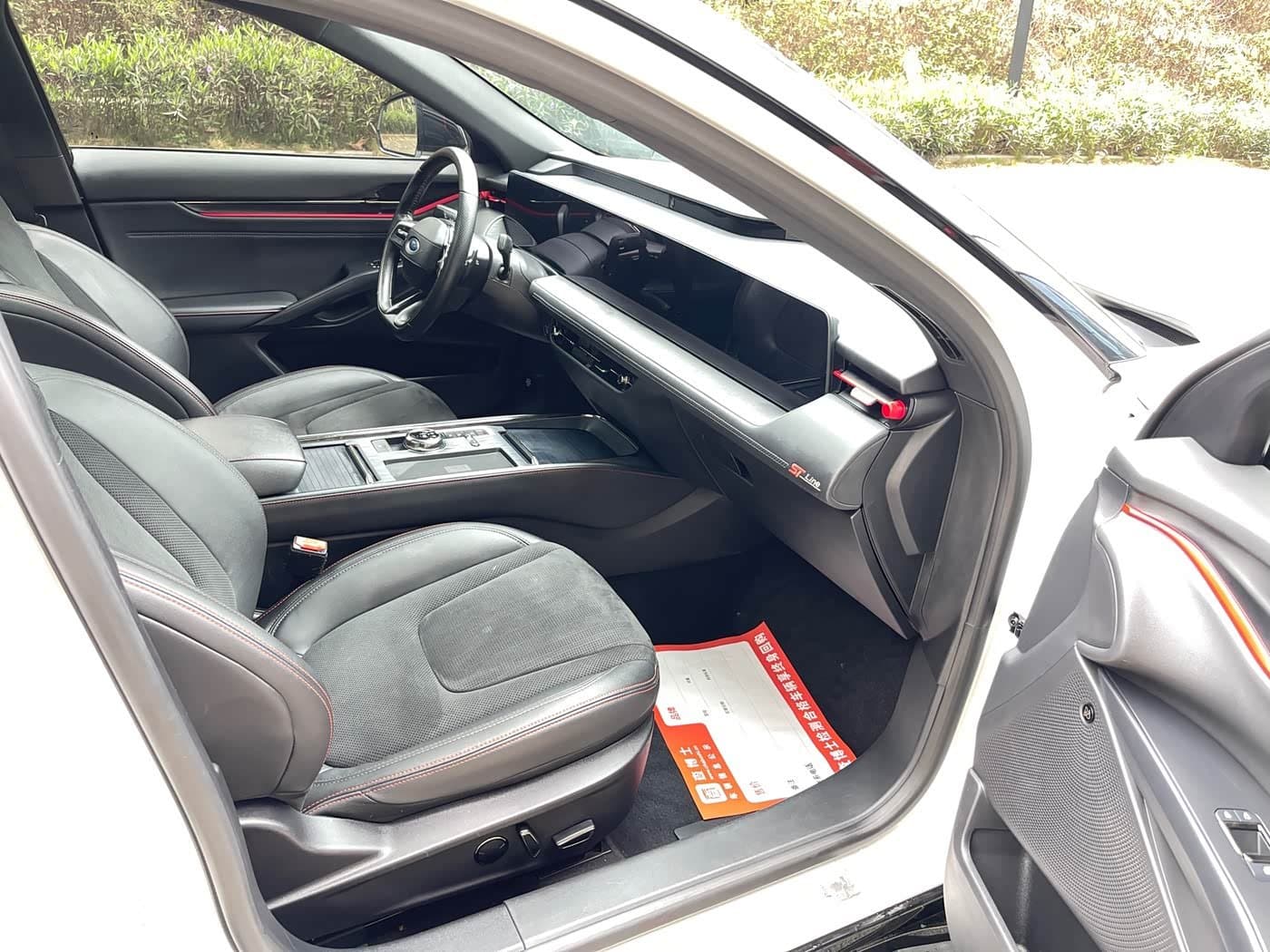 2022 Ford Mondeo White, 49,000 km, China export – photo 6