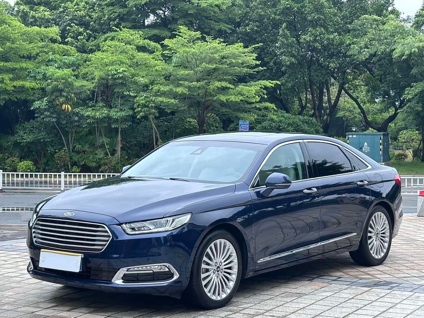 2015 Ford Taurus Blue, 88,000 km, China export – photo 1