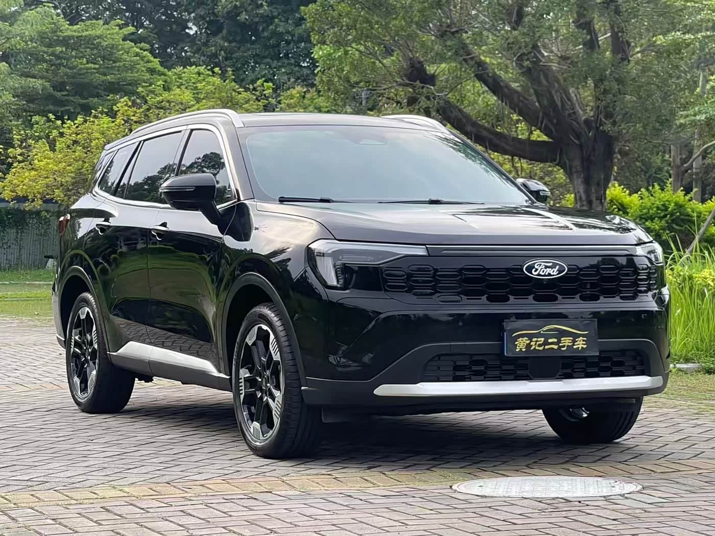 2024 Ford Lingrui Black, 7,000 km, China export – photo 3