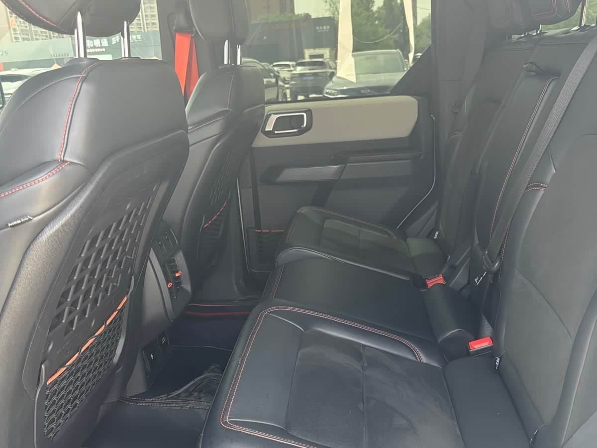 2025 Ford Bronco White, 40,000 km, China export – photo 6