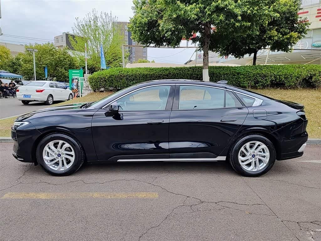 2023 Ford Mondeo Blue, 15,000 km, China export – photo 3