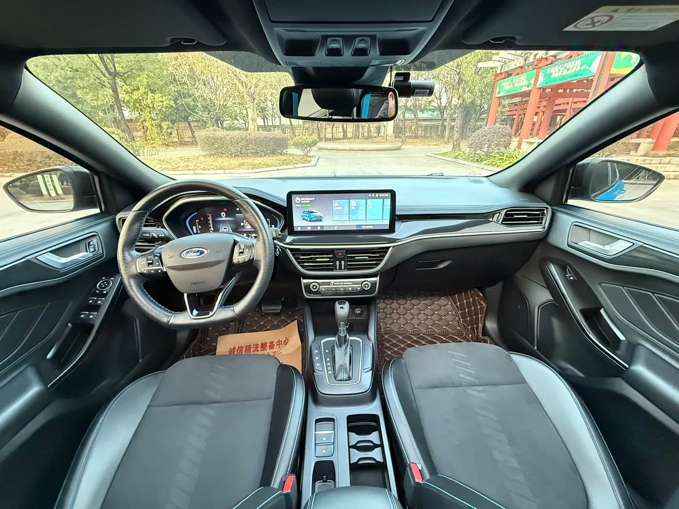 2022 Ford Focus Blue, 60,000 km, China export – photo 5