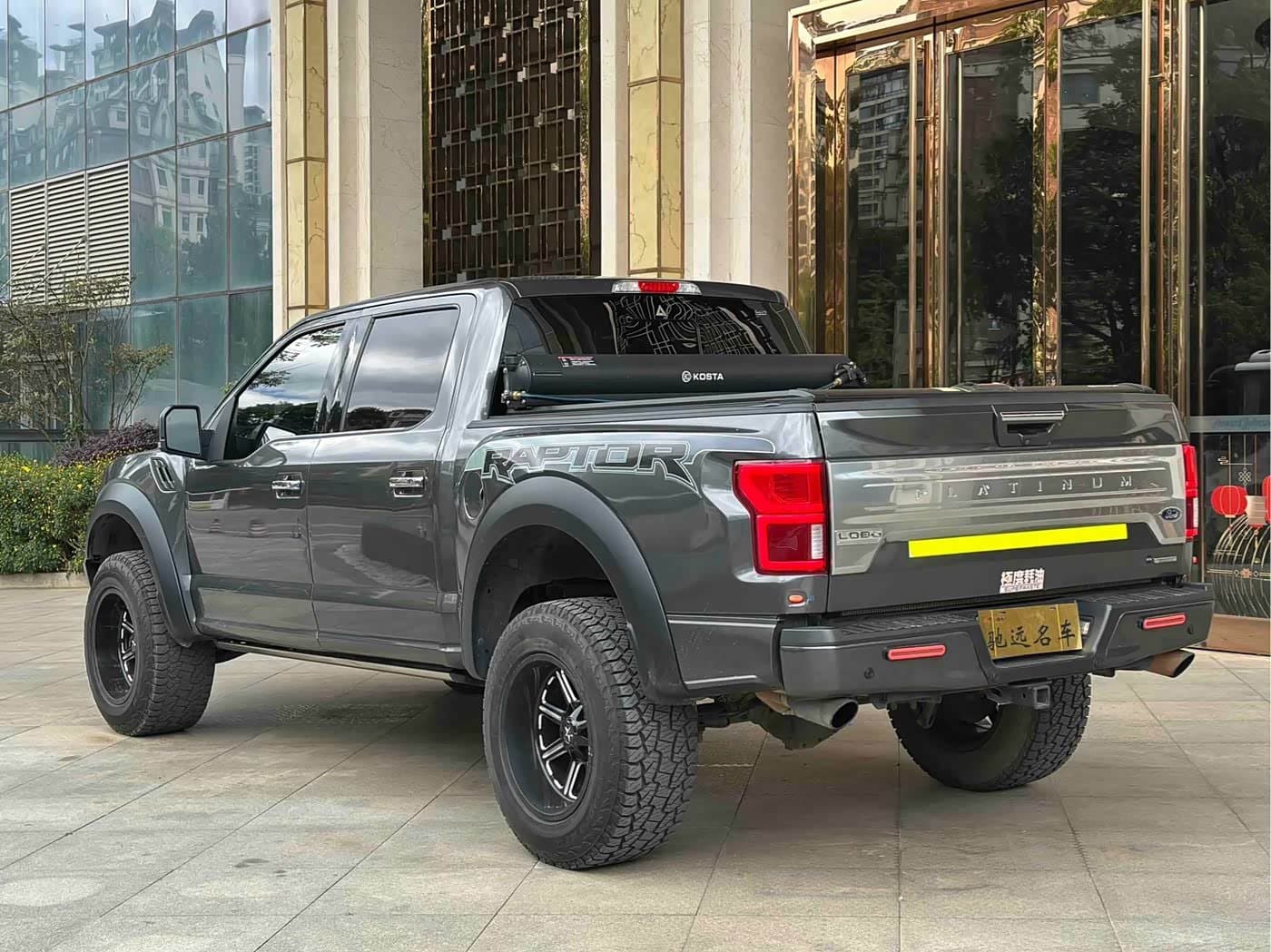 2019 Ford F-150 Raptor 银灰色, 112,000 km, China export – photo 7