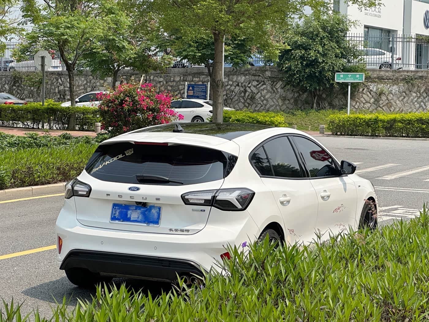 2020 Ford Focus White, 30,000 km, China export – photo 6
