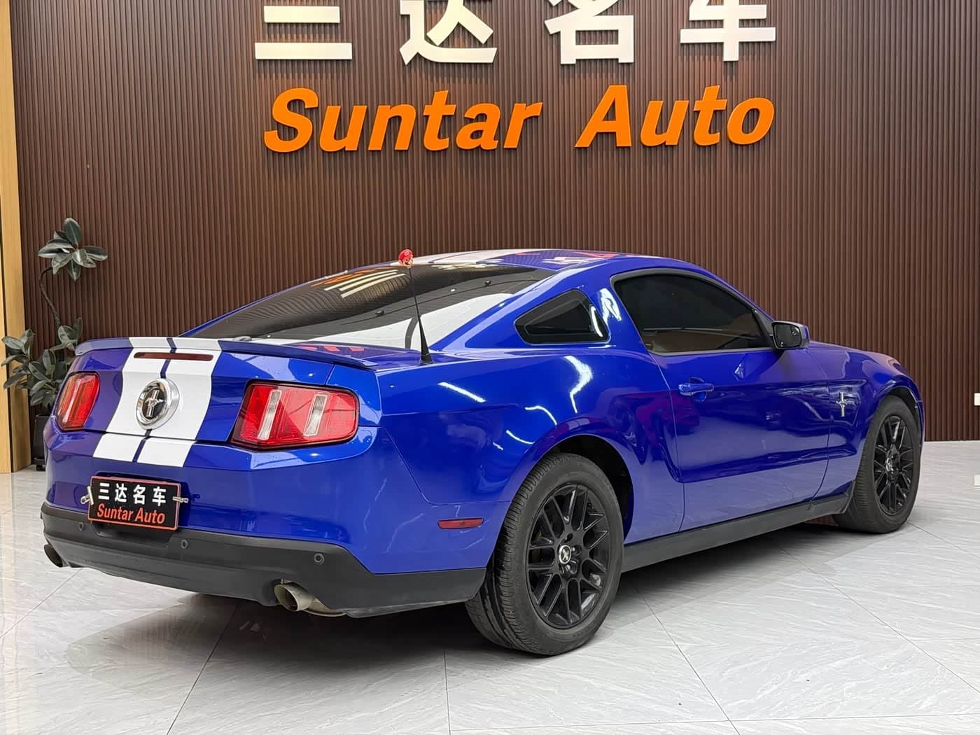 2011 Ford Mustang 银灰色, 140,000 km, China export – photo 6