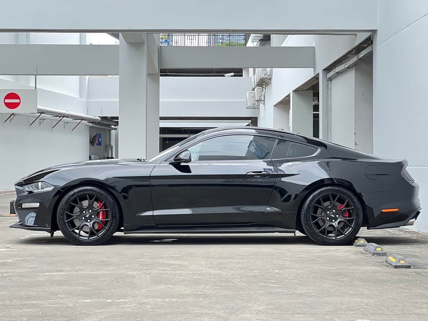 2020 Ford Mustang Black, 68,000 km, China export – photo 3