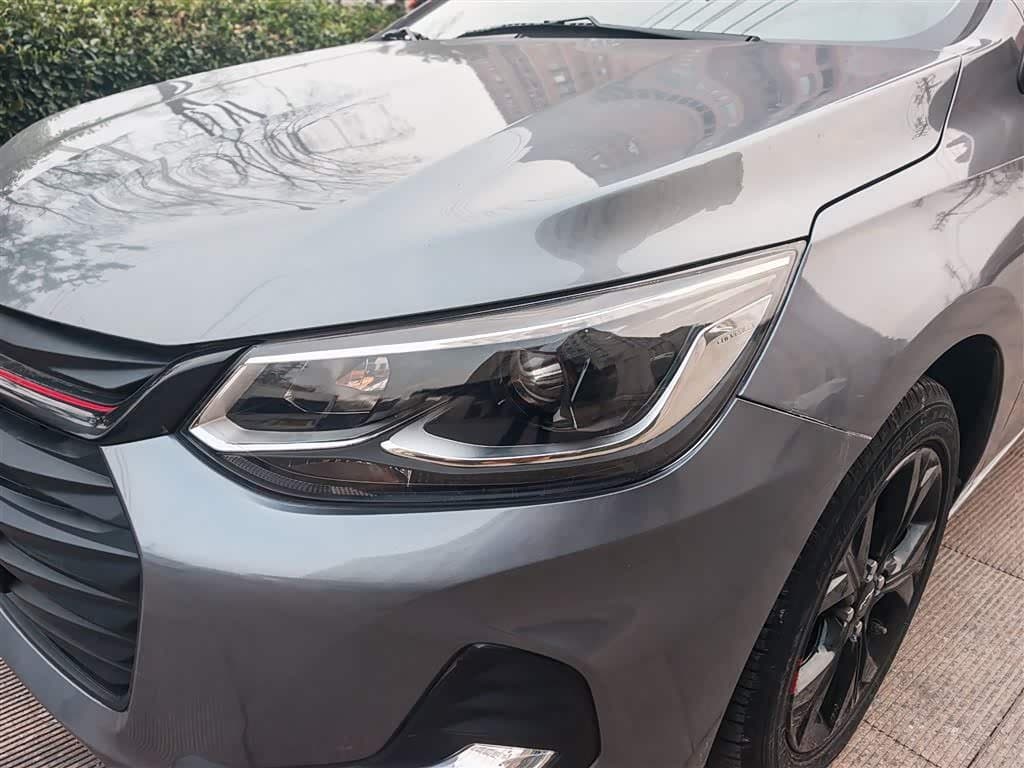 2019 Chevrolet Cavalier 银灰色, 53,300 km, China export – photo 3
